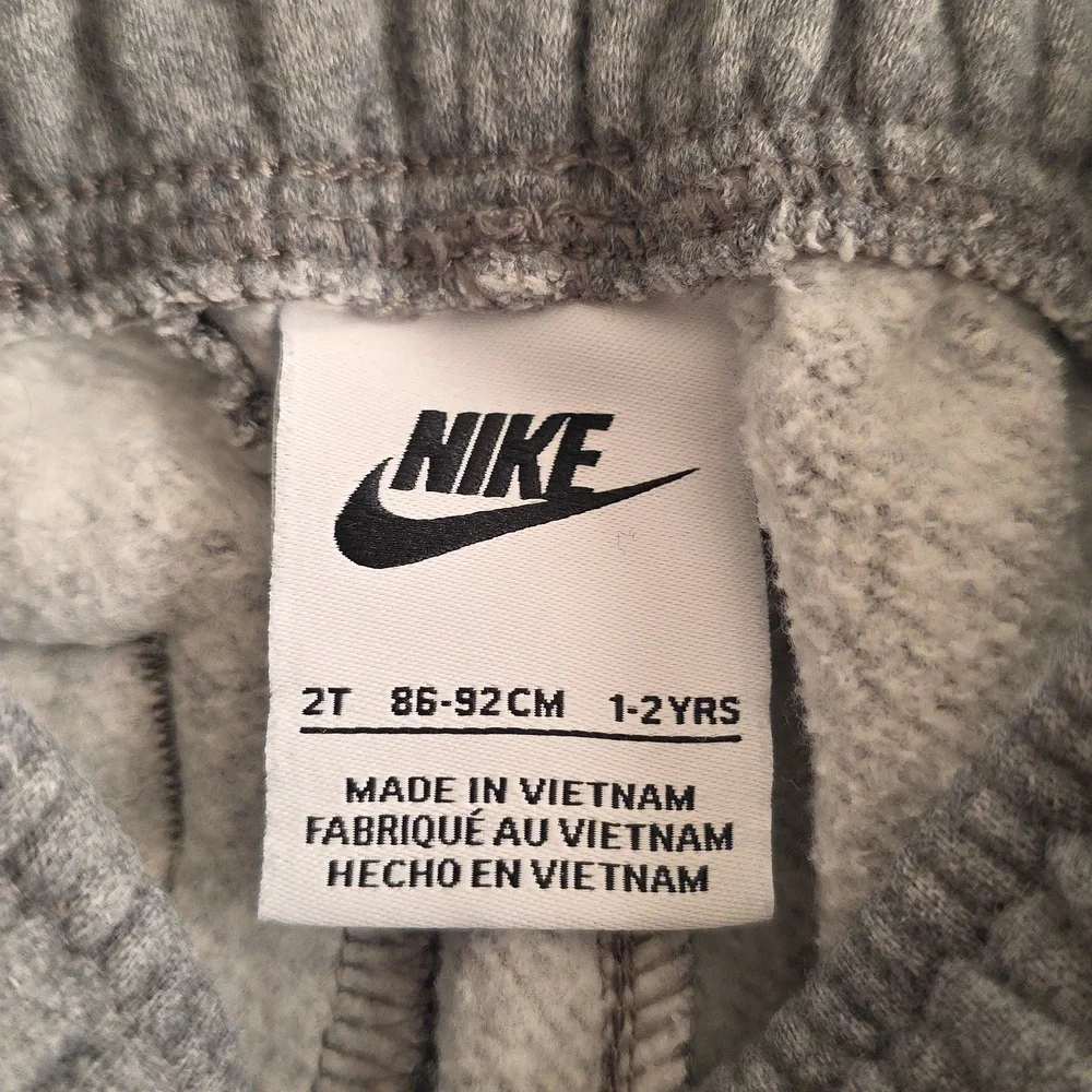 Nike Boys Joggers Size 2T